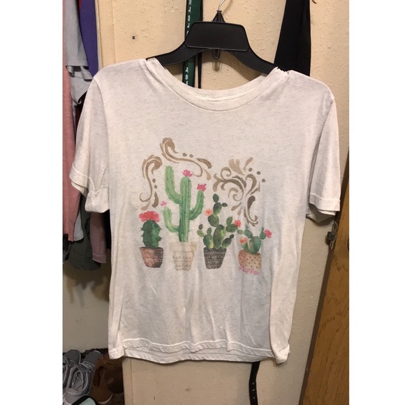 Graphic tee - Picture 1 of 1